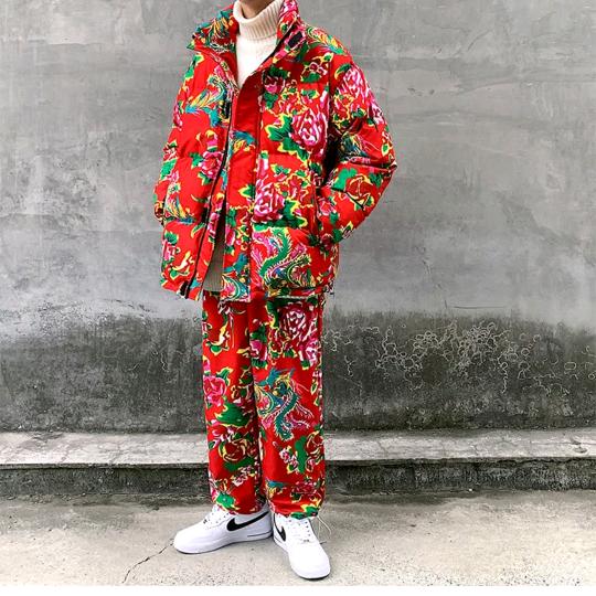 种草莓的小哥哥