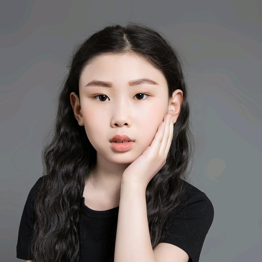 灵石小龙人订制摄影