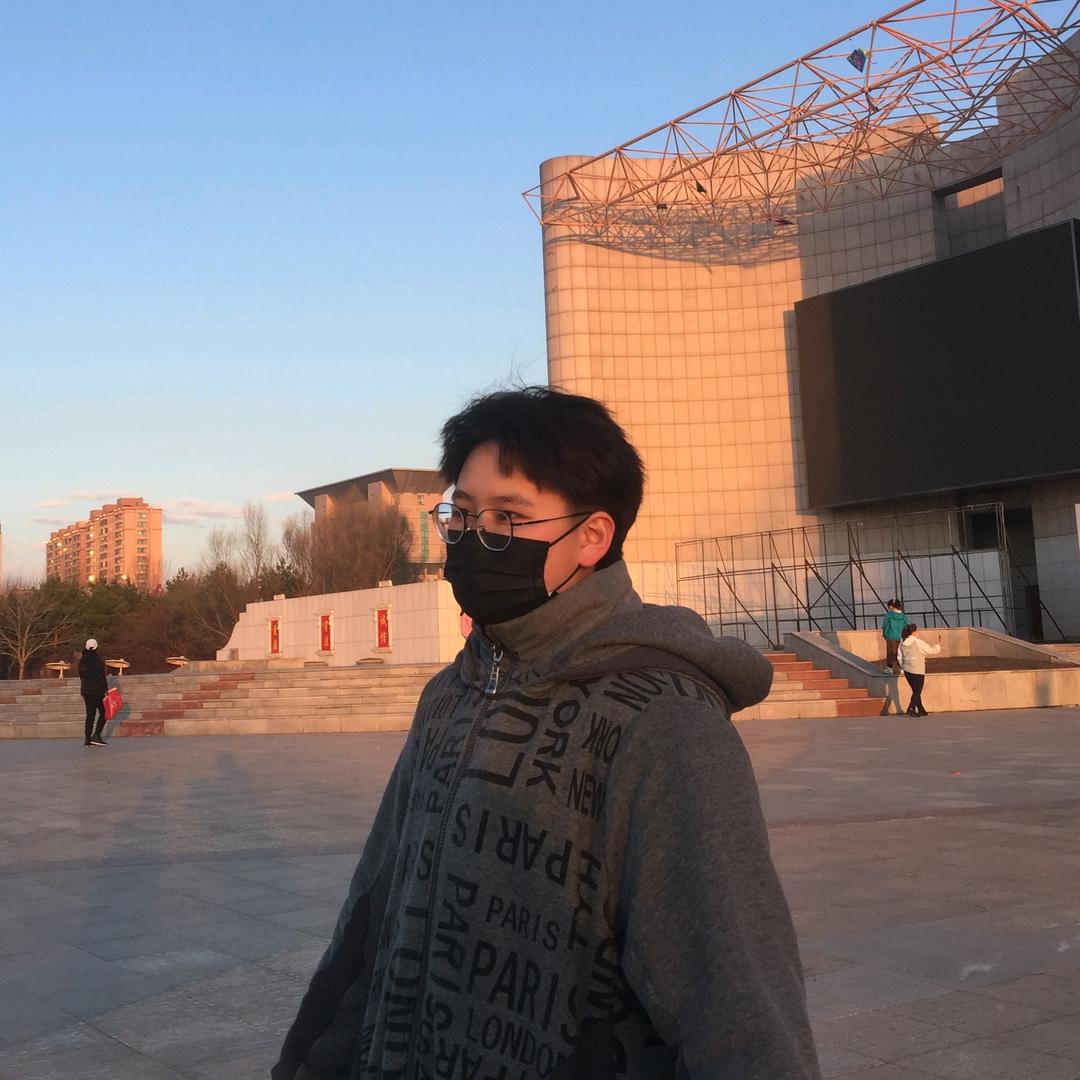 陆九辞（留学版）🇷🇺