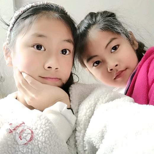 李龙玉艳