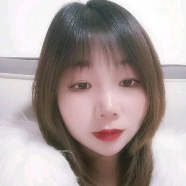 薇薇美妆美甲美睫