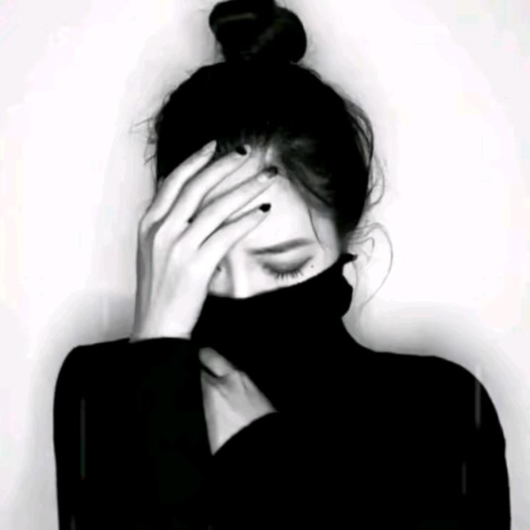 ☾⋆᭄✿ꦿ浅笑 ້໌ᮩꦿ：