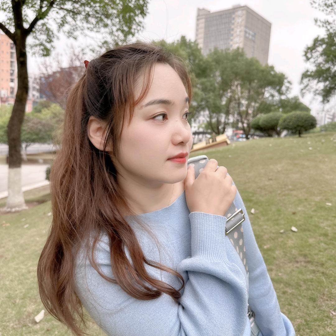 ᥫᩣ•念念💕
