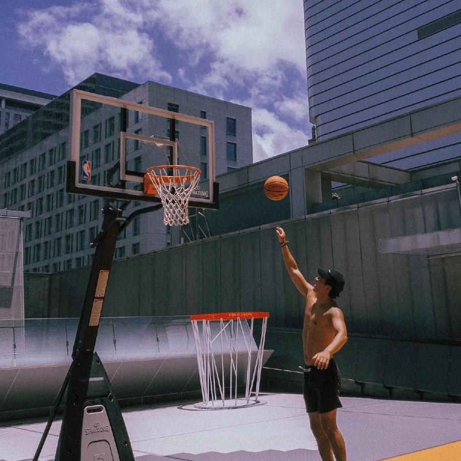 爱韦德的小屁孩🏀🏀
