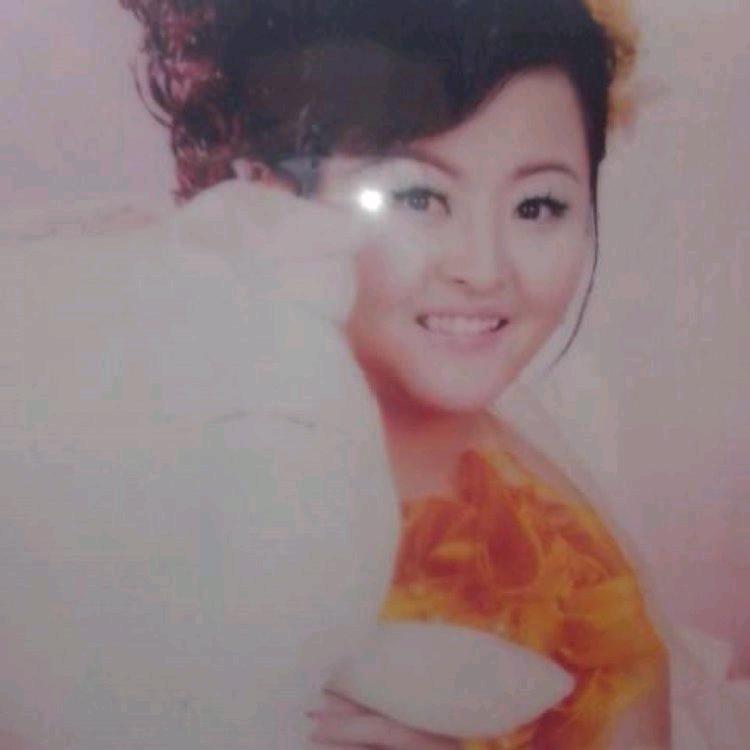 带刺的玫瑰💐💐