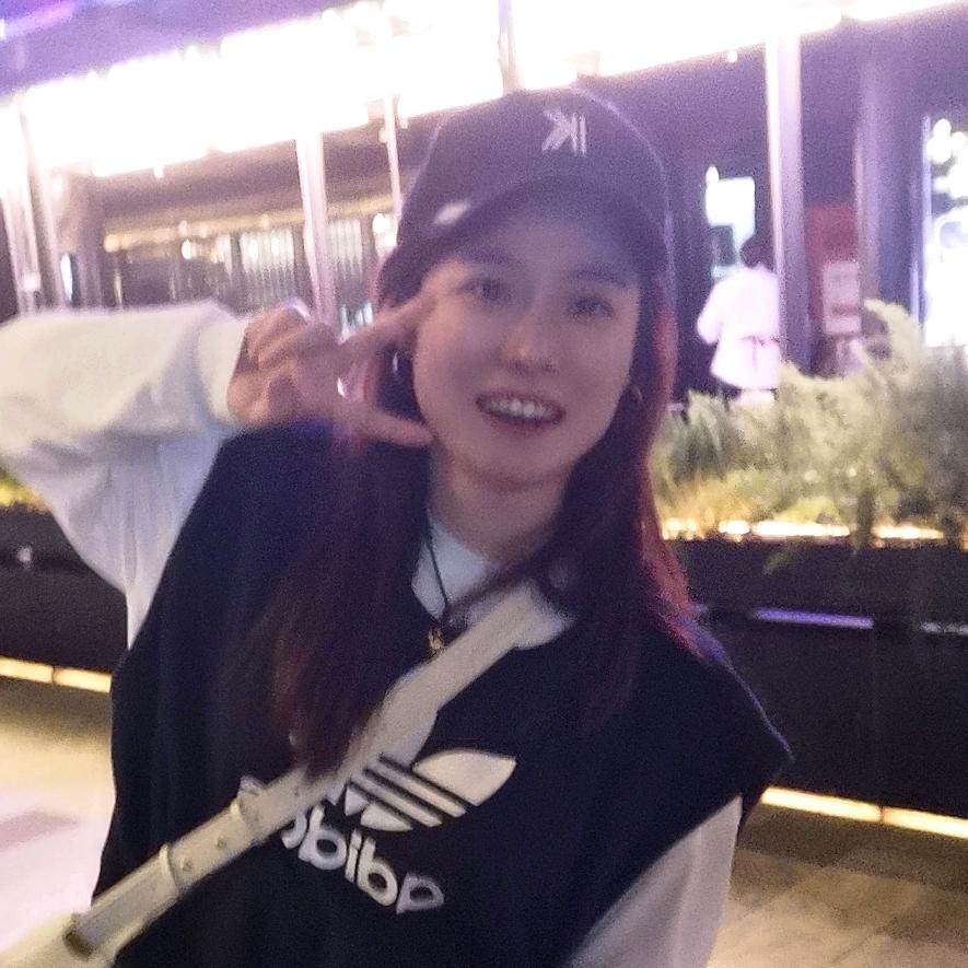小柔运动潮牌