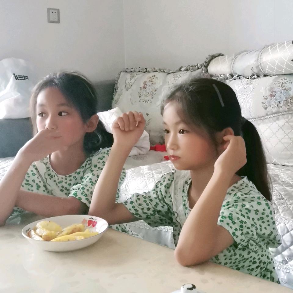 大小双一家@抖音