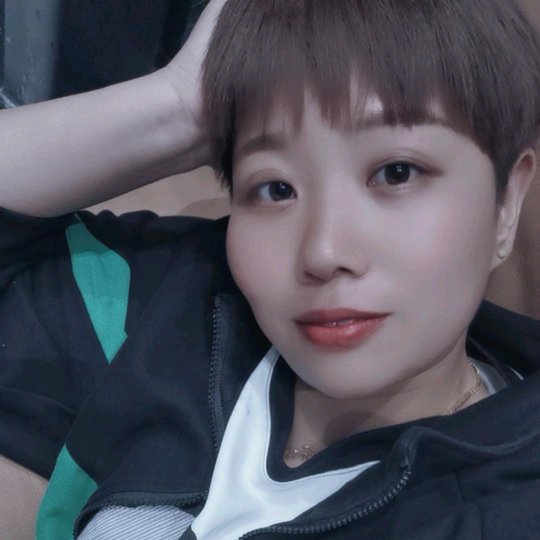 刘娜娜吖