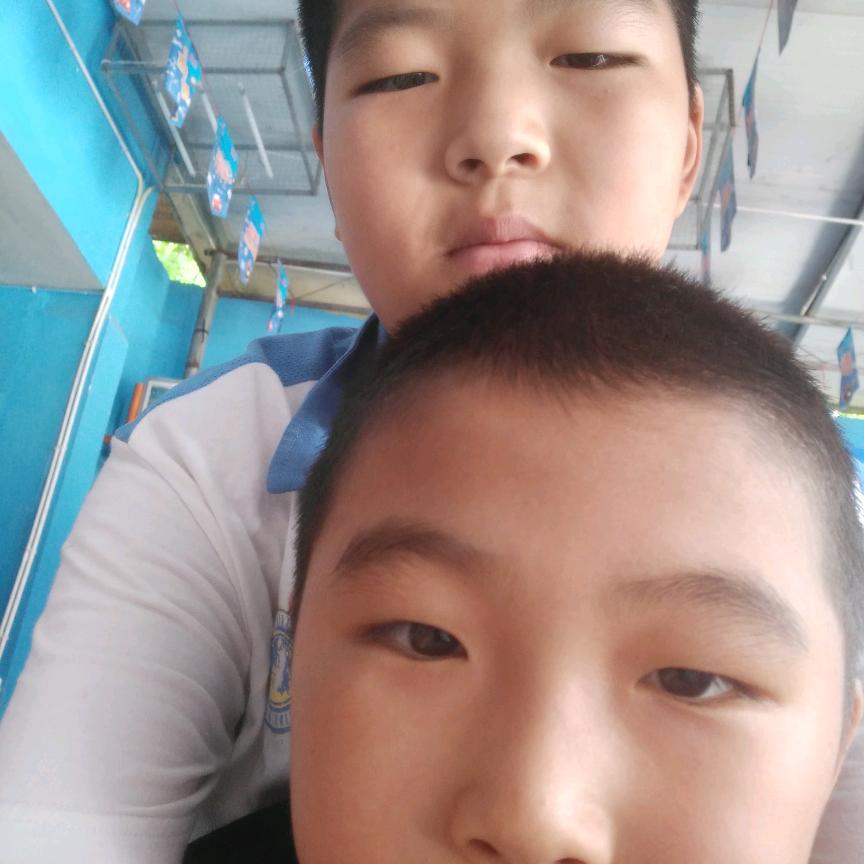 光荣哥