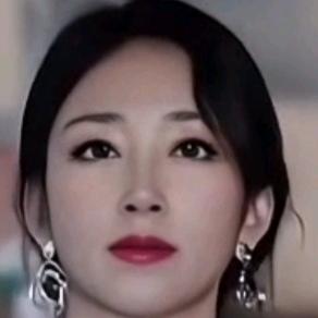 浅笑V倾城：拒私聊；拒合拍；勿秒赞