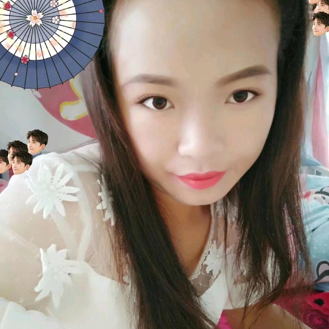 我是小莲姐吖