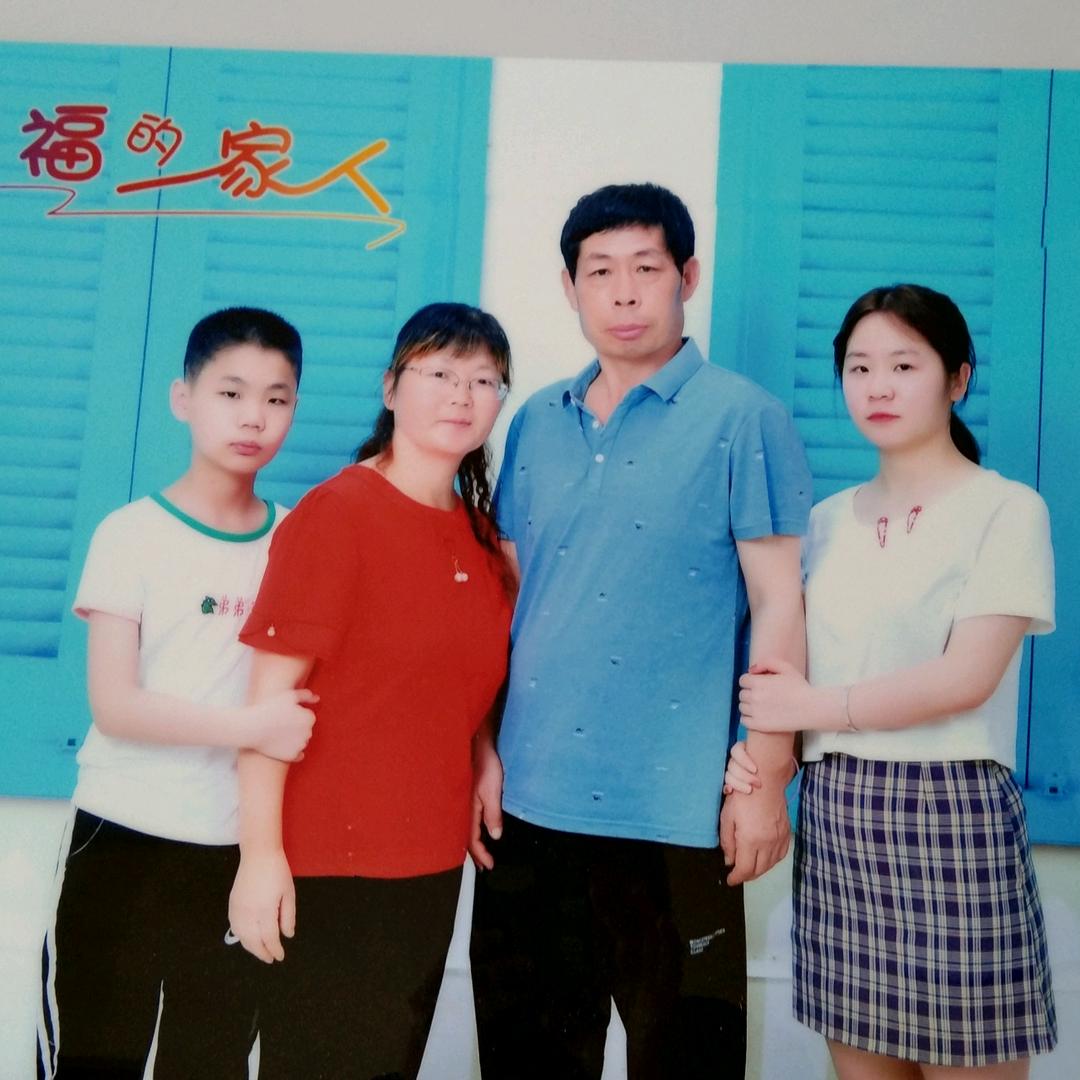 妈咪宝贝🌹