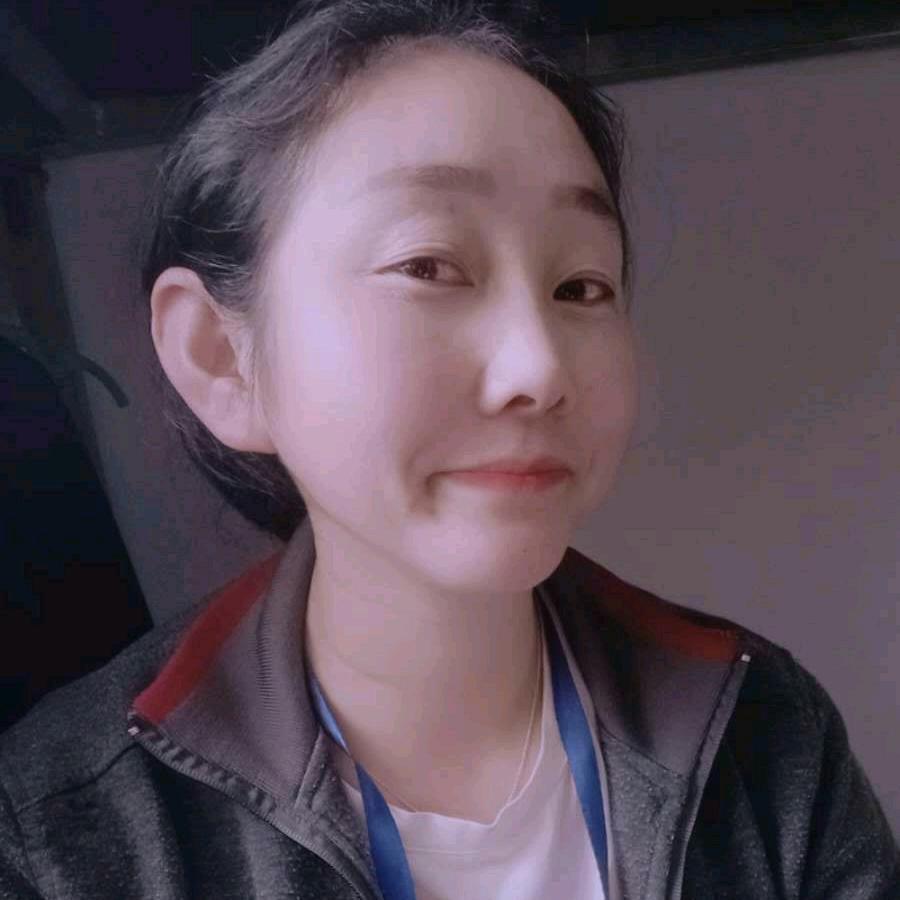 笑容里的忧伤