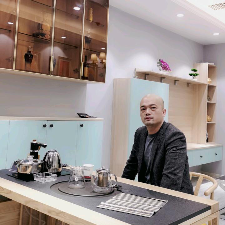 新余定制衣柜.光头🇨🇳潘.