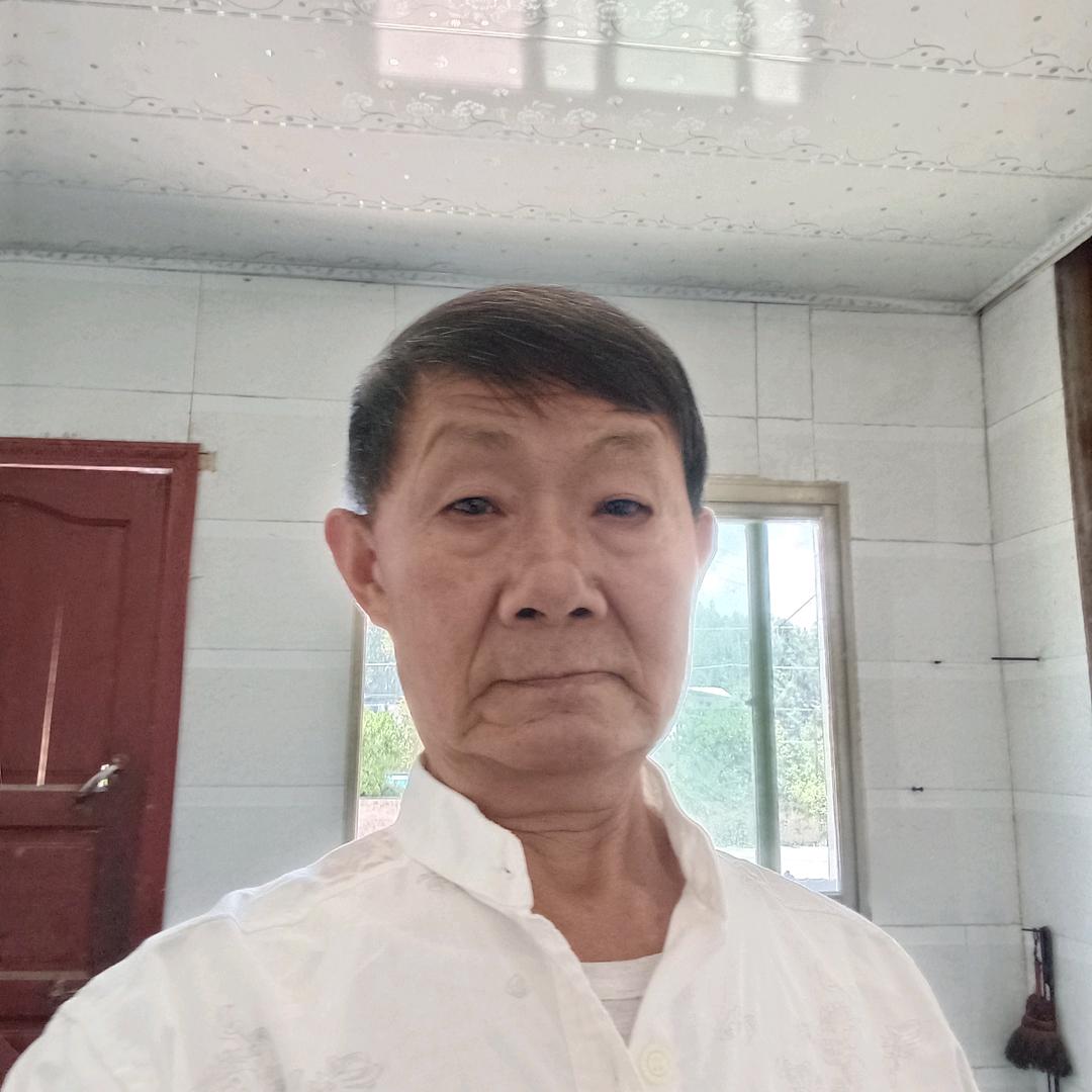 老鲁
