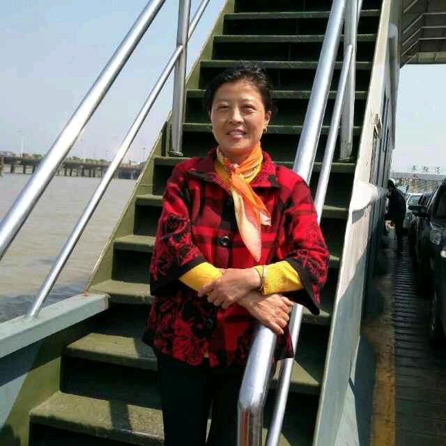 刘明霞