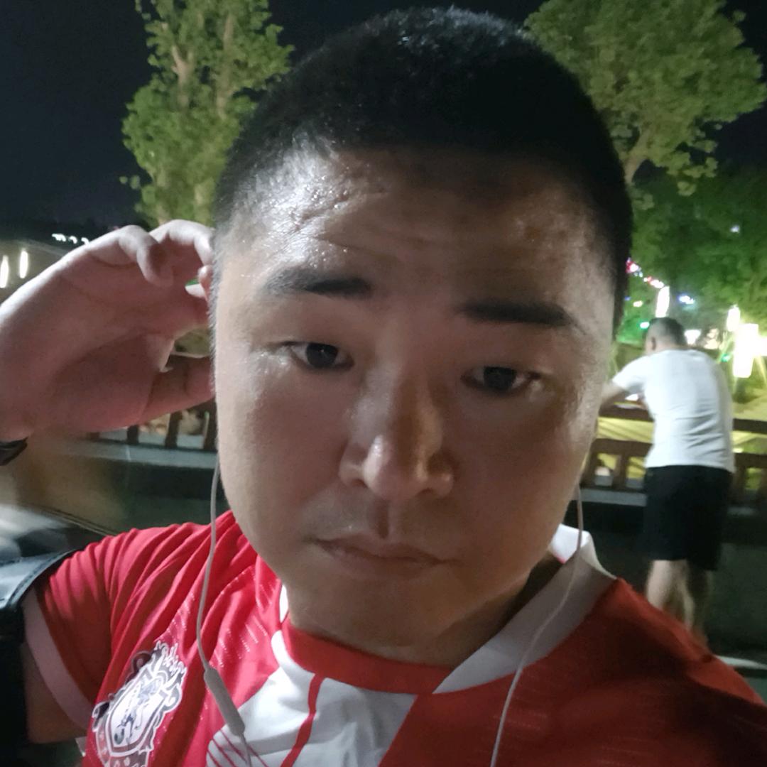 卖手机小铭