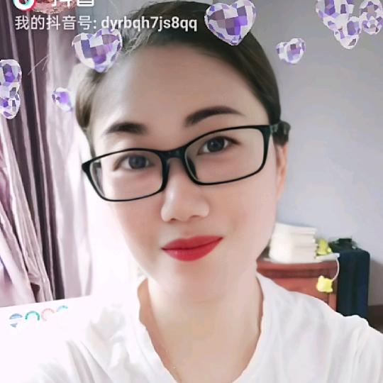 可儿（勿连赞）