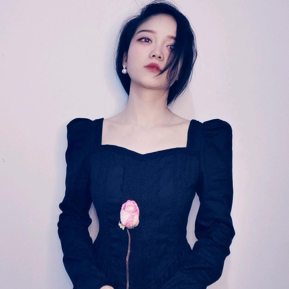 小蜗牛🐌。