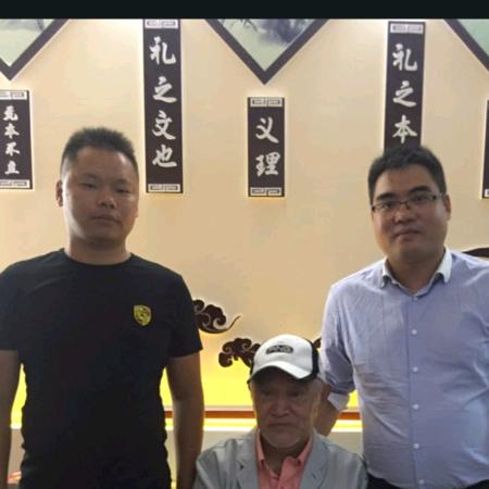 江苏三顾茅庐好物精选店