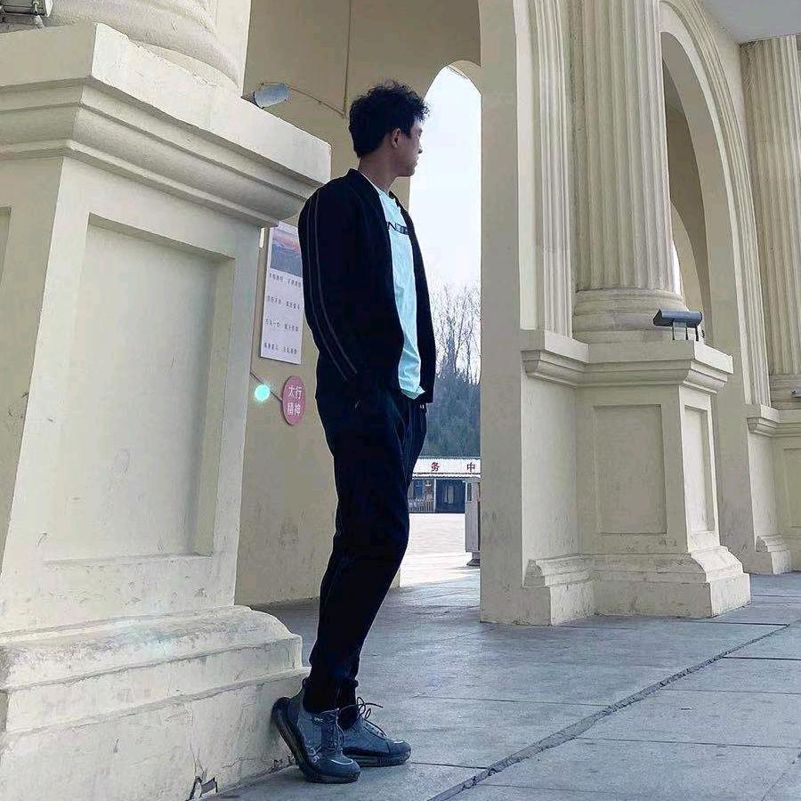 人心背后的笑脸