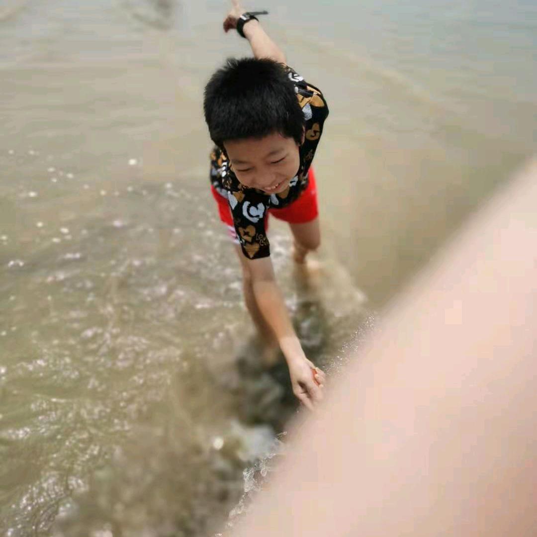 峰萍倩宇
