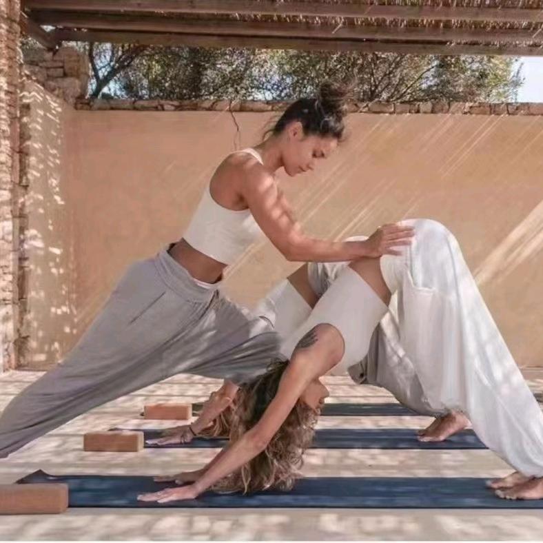 在海口开普拉提馆的心悦