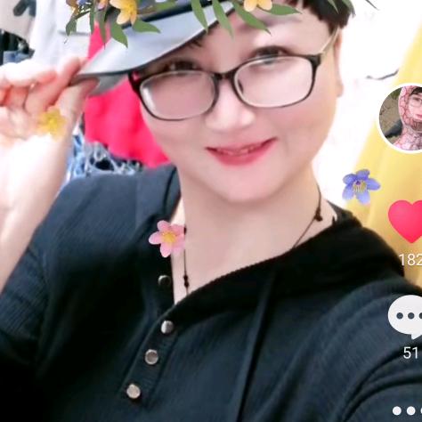 精华服饰