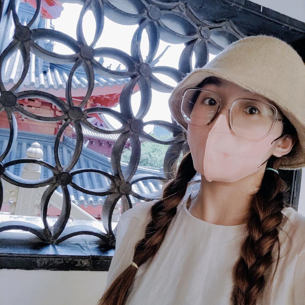 🌸caicai🌸