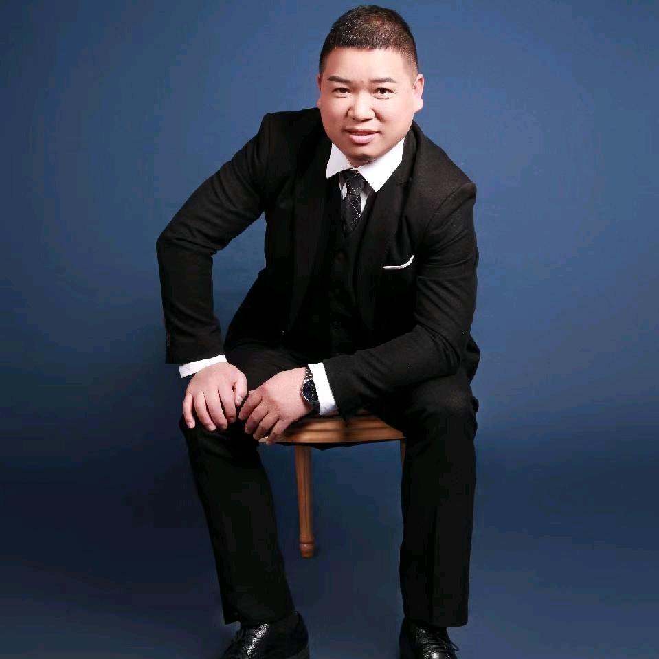 家之美装饰 胡工