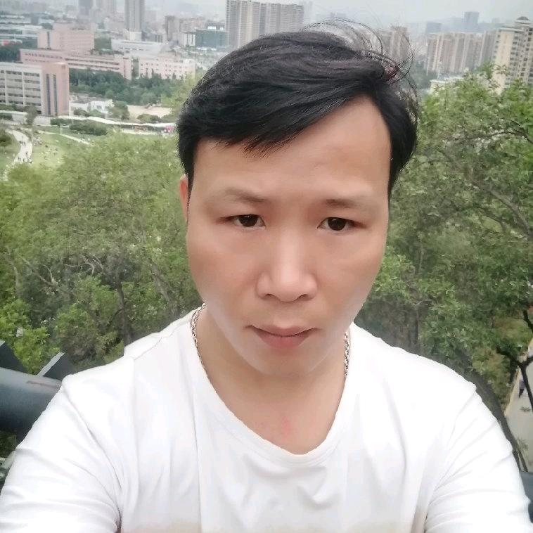 广西田东龙坛