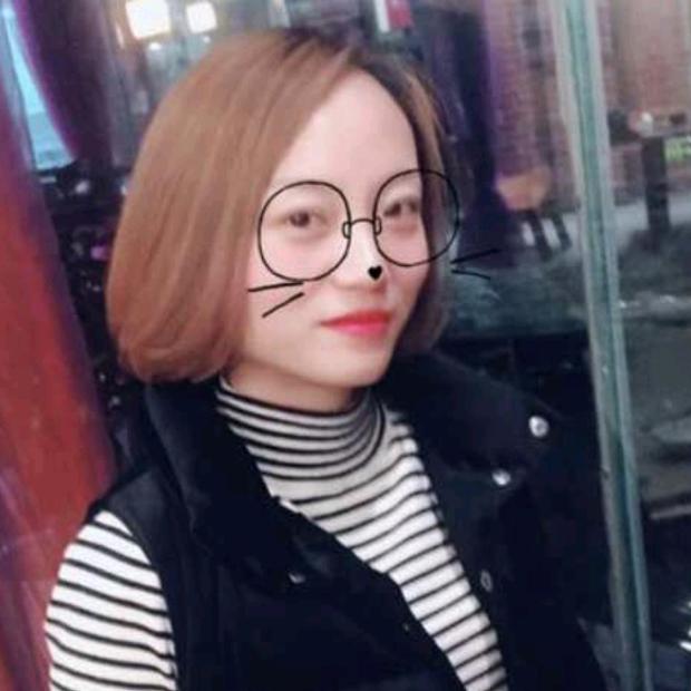 璐璐(不要嗷卵犟)