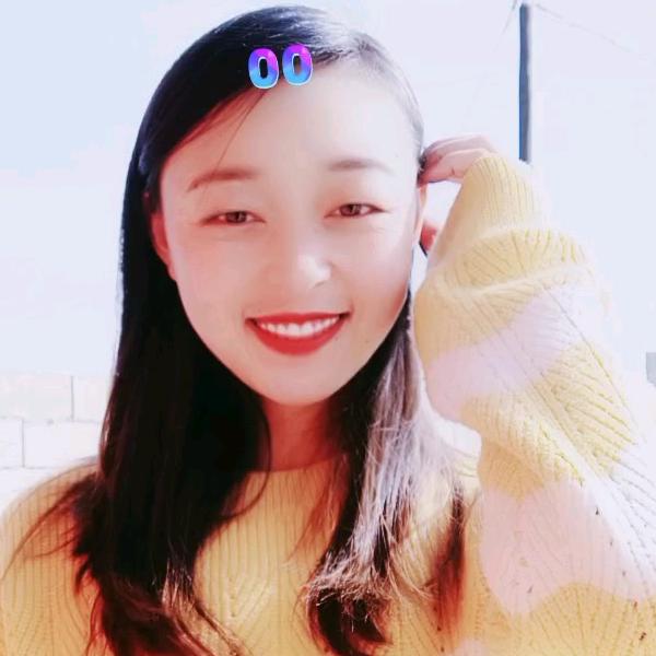 爱笑的丫头💄