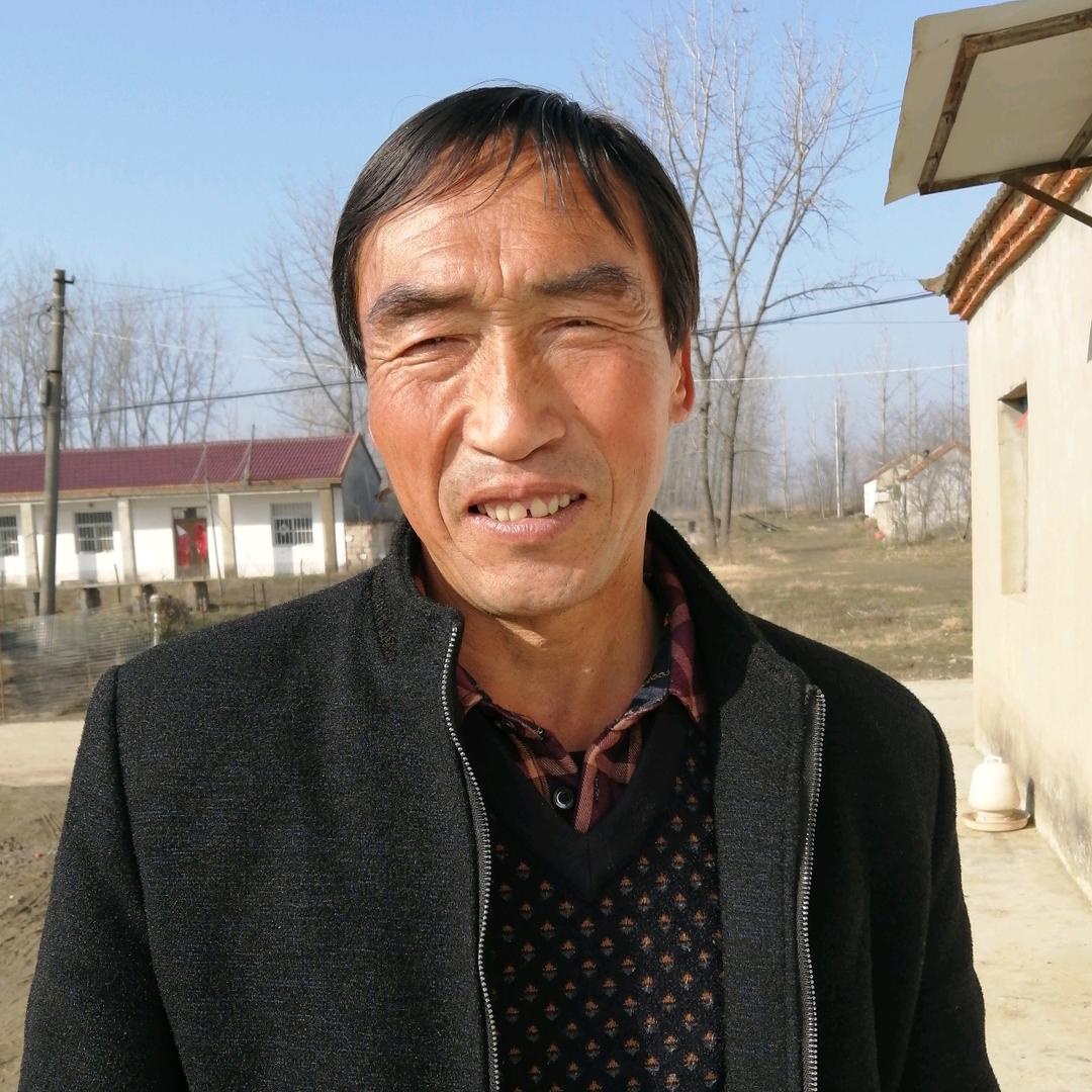 范文东