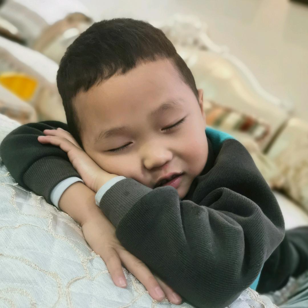 雅兰美业～袁琴