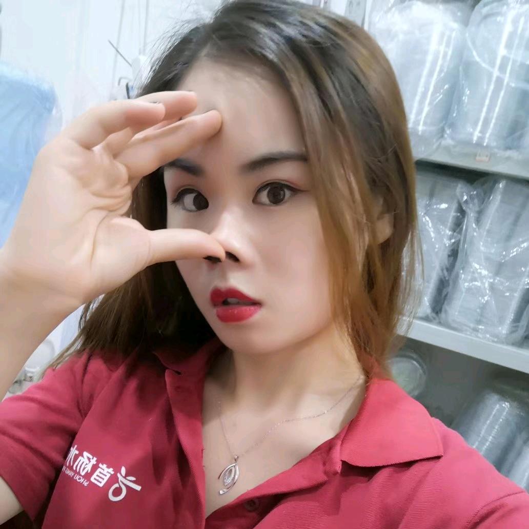 翘嘴婆娘