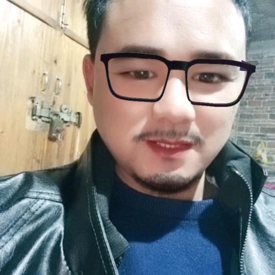 伍花肉开挖机