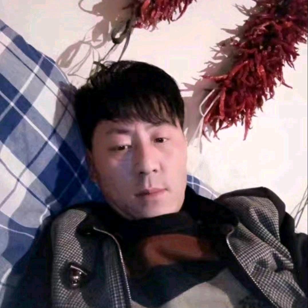 天在下雨，我在想你。
