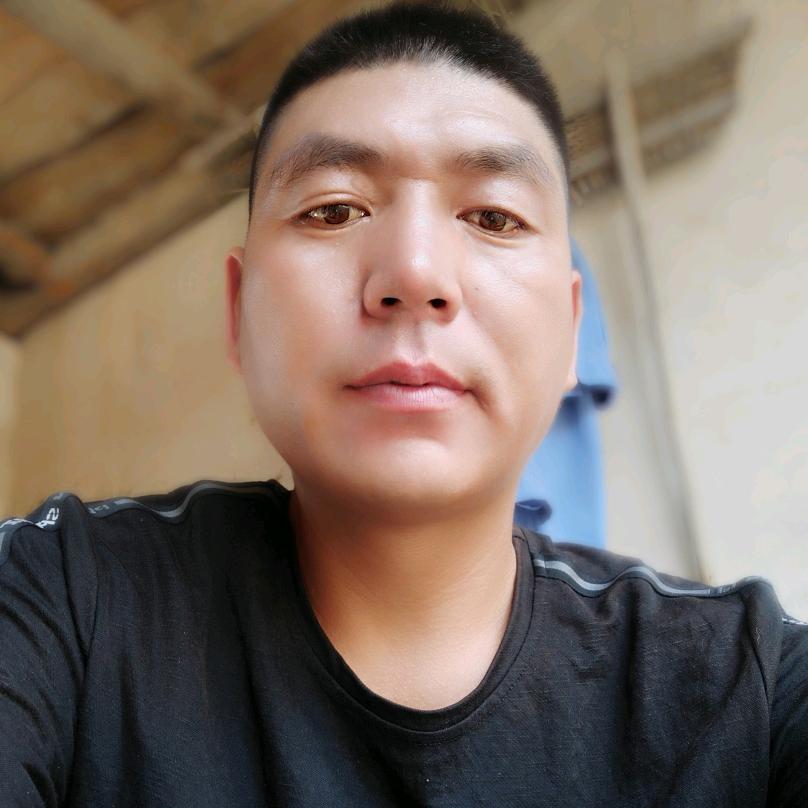 李世峰