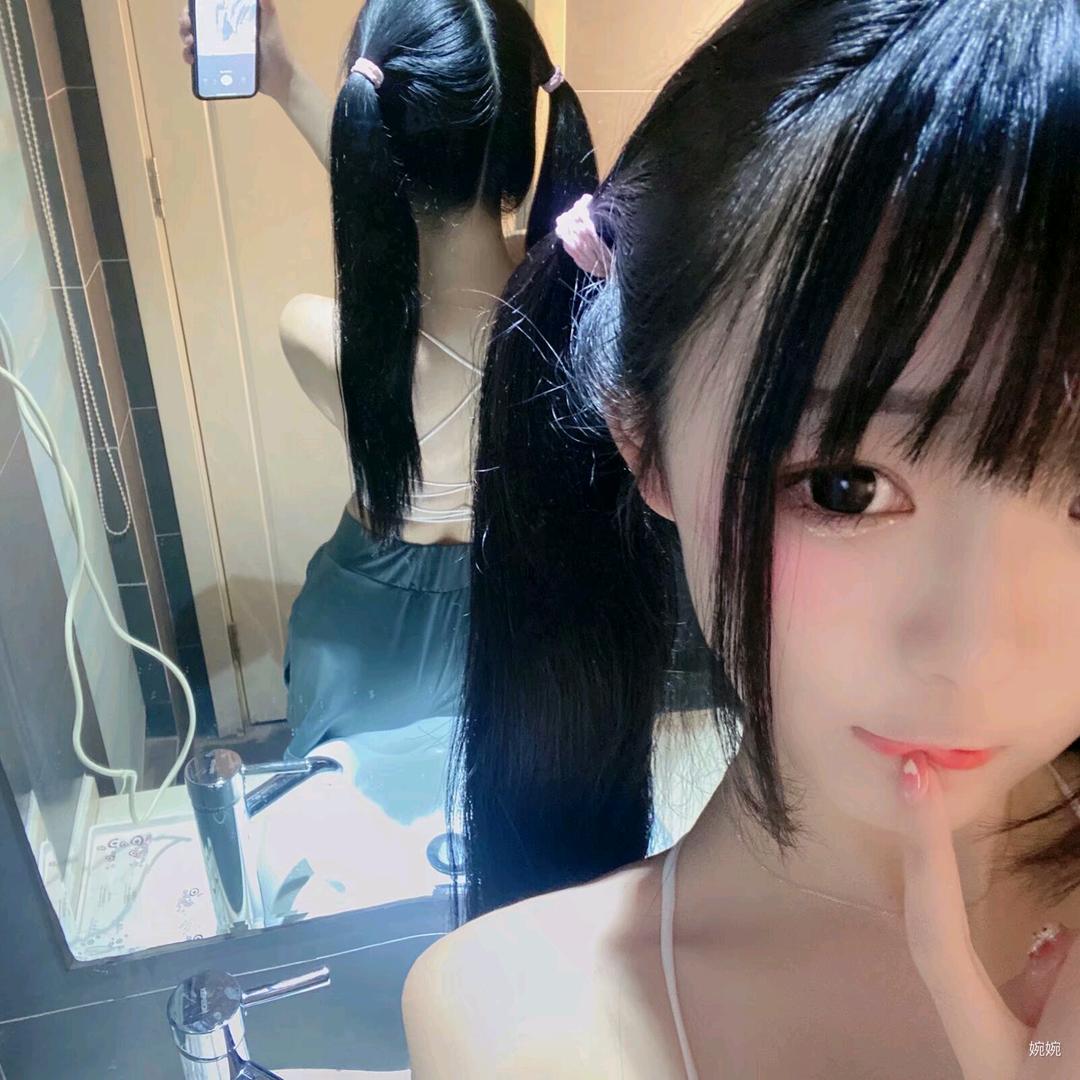 小兔子🐇乖乖