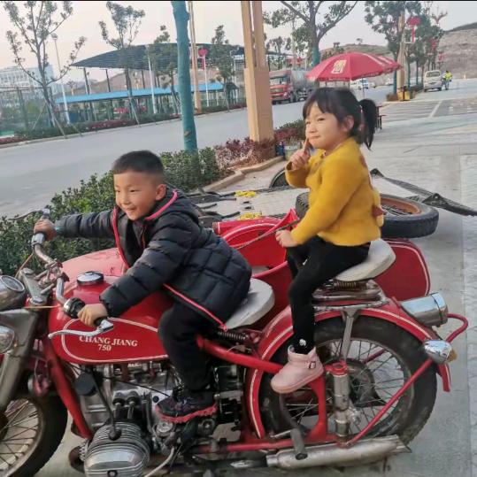 无本二手车。