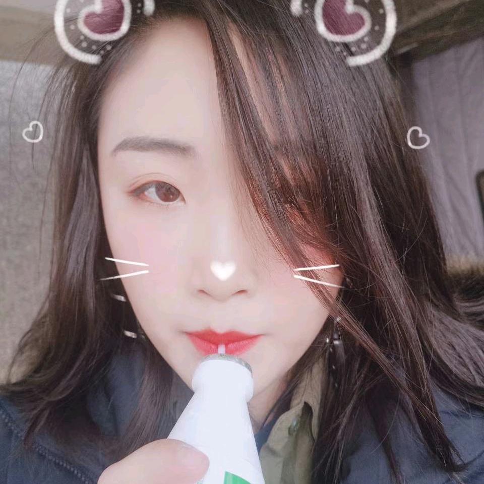 亓焱养了两只猫