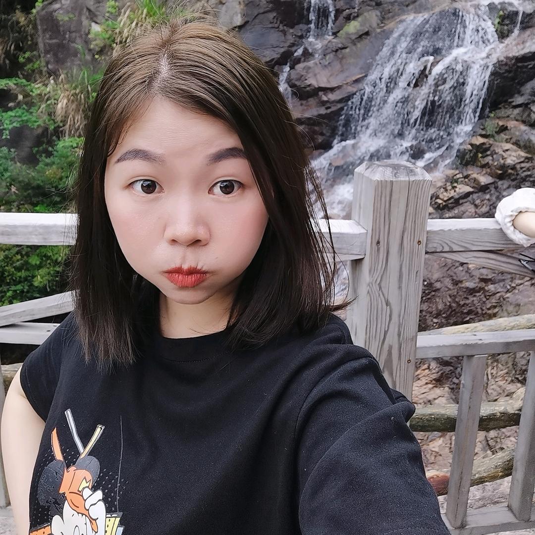 阿菲