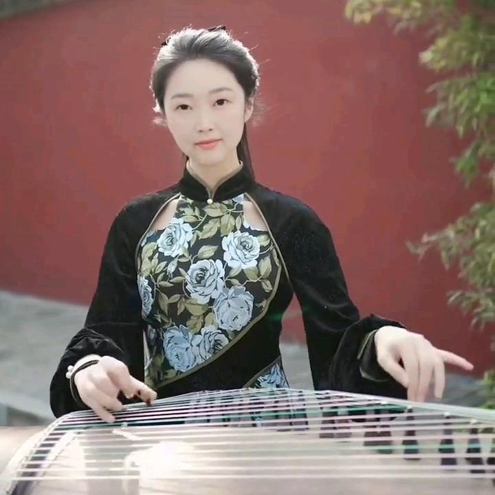 雨落心晨🎵