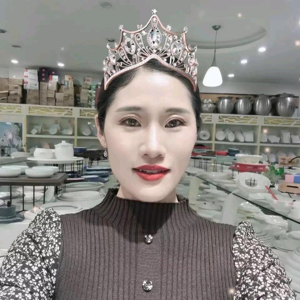 卖餐具厨具欣姐