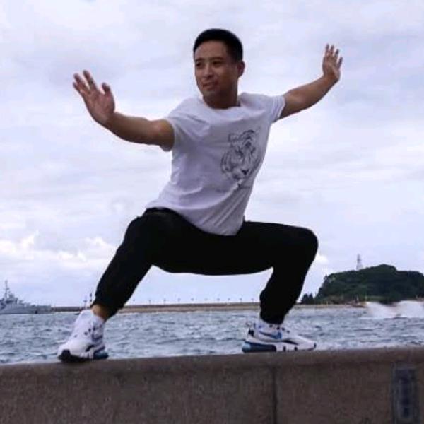 李志魁