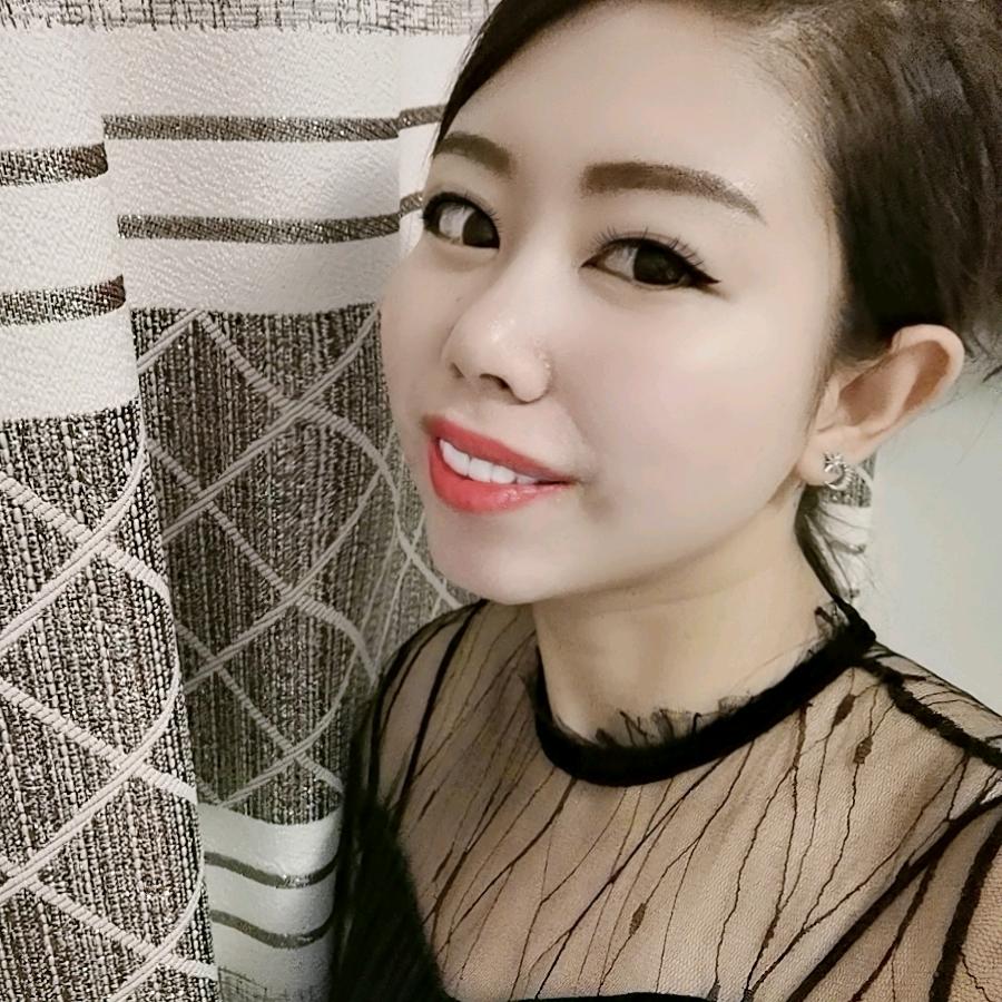 小霞～