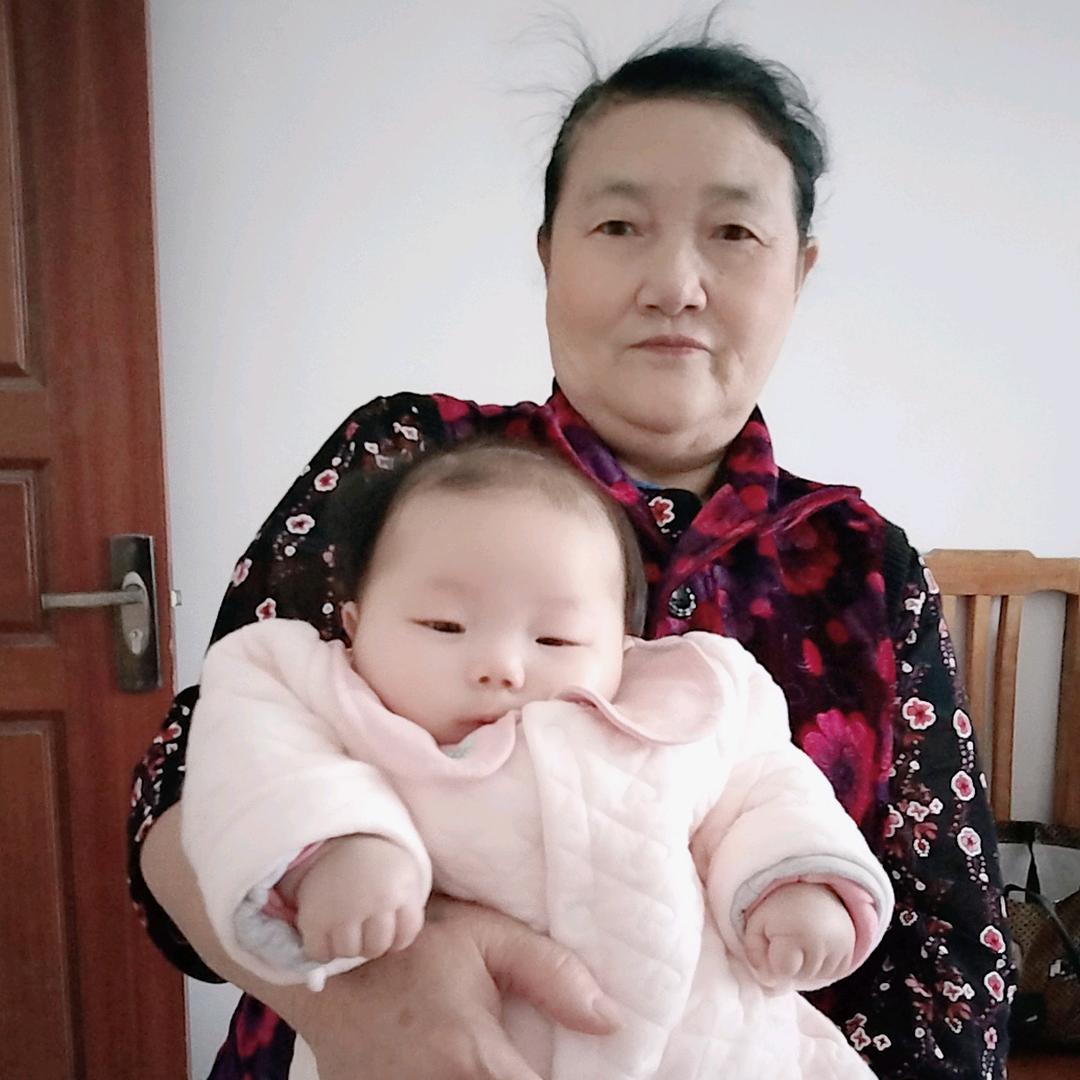 带娃奶奶