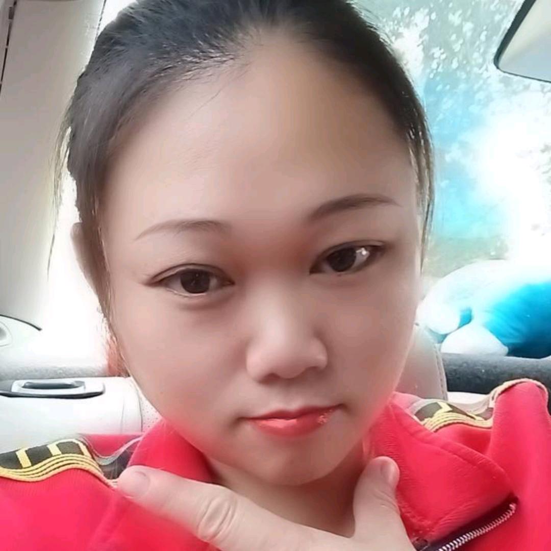 可爱的小燕