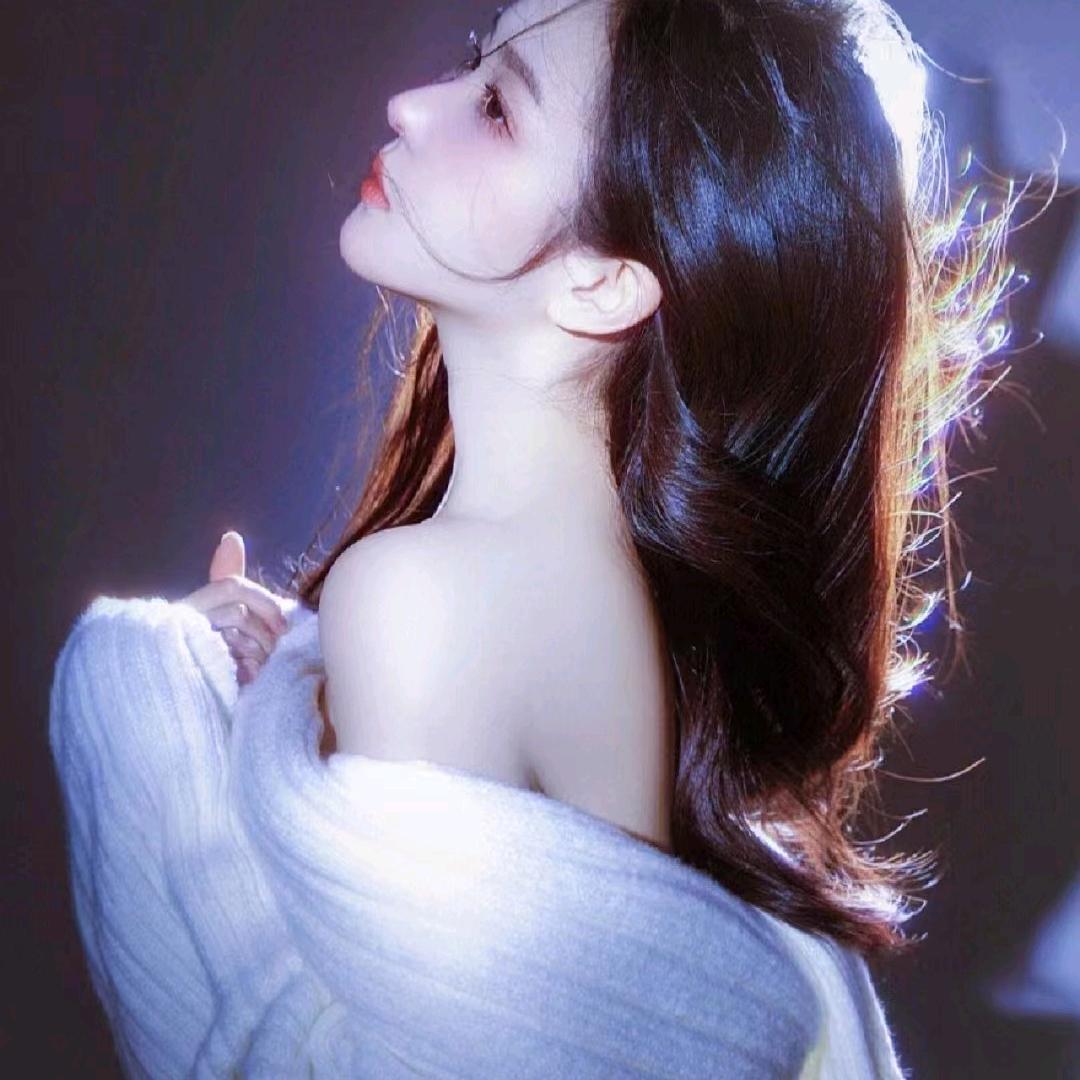 专业贴砖(邵师傅)